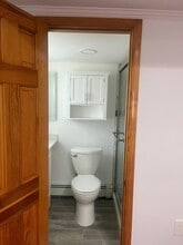 142 E 23rd St in Huntington Station, NY - Building Photo - Building Photo