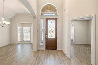 6040 Liverpool St in Aubrey, TX - Building Photo - Building Photo