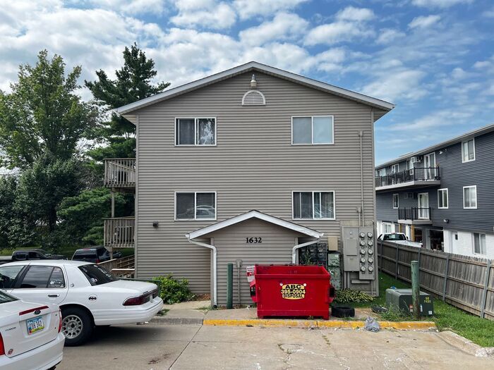 1632 5th St Photo