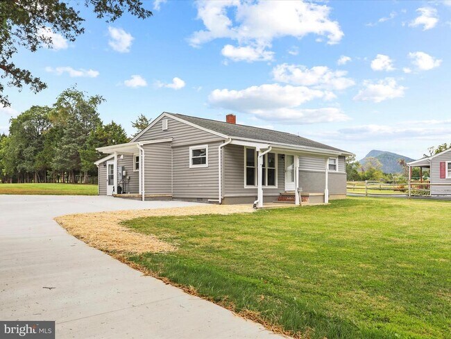 property at 20080 Fort Valley Rd