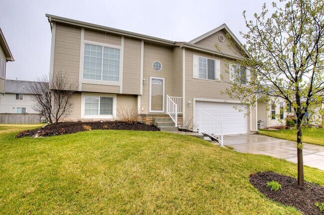 property at 4613 Springview Dr