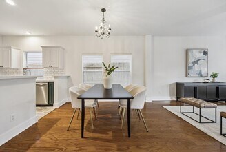 609 W 20th St in Houston, TX - Building Photo - Building Photo