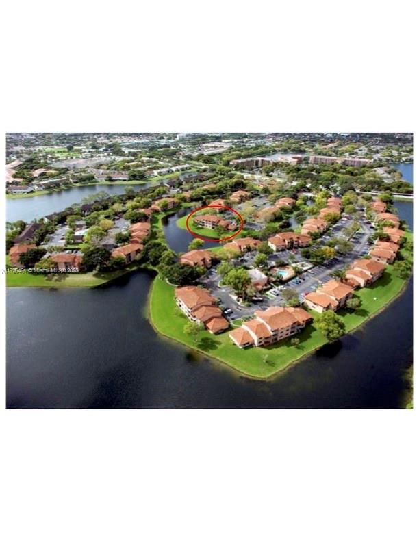 9921 Nob Hill Pl in Sunrise, FL - Building Photo - Building Photo