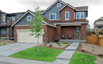 14212 Mosaic Ave in Parker, CO - Building Photo