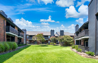 MAA Highwood in Plano, TX - Foto de edificio - Building Photo