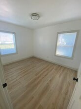 1930 Marin St in Vallejo, CA - Foto de edificio - Building Photo