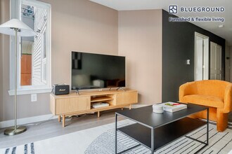 526 Yale Ave N in Seattle, WA - Building Photo - Building Photo