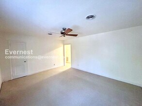 508 Newport Ave in Williamsburg, VA - Foto de edificio - Building Photo