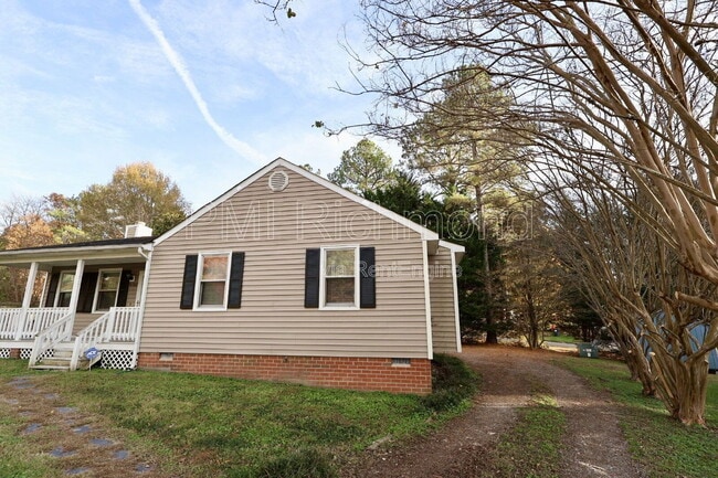 8303 Morelock Ct in Richmond, VA - Building Photo - Building Photo