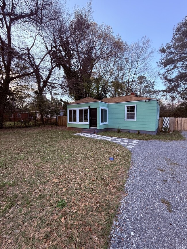 property at 215 Peachtree Cir