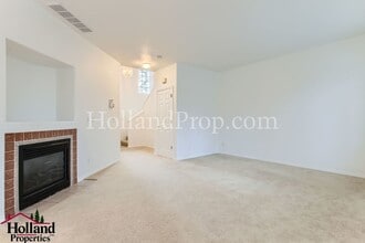 17979 SW Arbela Ct in Beaverton, OR - Building Photo - Building Photo