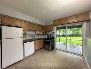 1800 Coolidge Rd-Unit -2 in East Lansing, MI - Building Photo - Building Photo