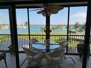 200 Intracoastal Pl in Jupiter, FL - Building Photo - Building Photo