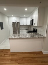 1 N Chestnut Ave in Arlington Heights, IL - Building Photo - Building Photo