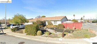 5451 Tyler Pl in Fremont, CA - Building Photo