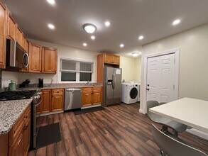 19 Carmen St, Unit 1 in Boston, MA - Building Photo - Building Photo