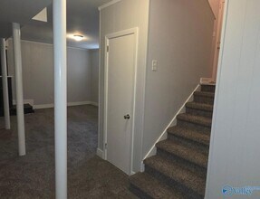 3526 Cindy St NW in Huntsville, AL - Foto de edificio - Building Photo