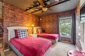 2782 Sun Key Pl in Kissimmee, FL - Foto de edificio - Building Photo