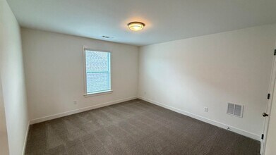 11267 Jamison Wds Dr E in Arlington, TN - Building Photo - Building Photo