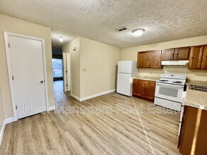 5846 Aftonshire Dr in Fayetteville, NC - Building Photo - Building Photo
