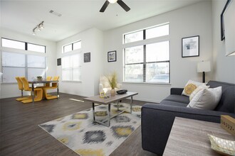 9150 Buffalo Speedway in Houston, TX - Building Photo - Building Photo