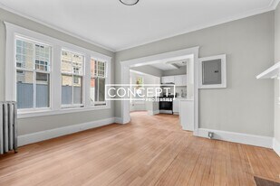 2 Agassiz St in Cambridge, MA - Building Photo