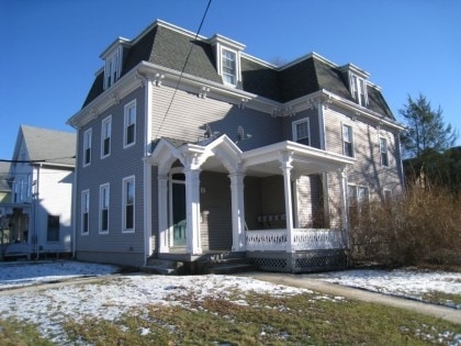 62 Williams St in Norwich, CT - Building Photo