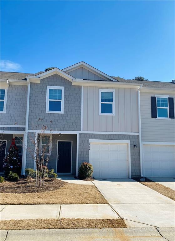 property at 1042 Paddington Dr