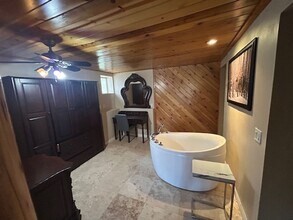 716 Barrett Way in Big Bear, CA - Building Photo - Building Photo