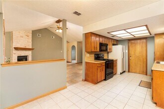 6905 Smokey Hill Rd in Austin, TX - Building Photo - Building Photo