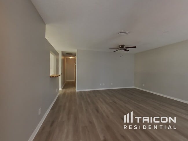 5020 Anclote River St in Wesley Chapel, FL - Building Photo - Building Photo