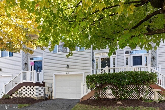 property at 237 Jefferson Ave