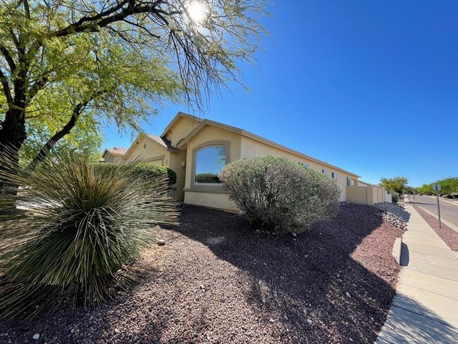 10426 E Yakima St in Tucson, AZ - Building Photo - Building Photo