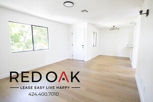 7945 Lime Ave in Fontana, CA - Building Photo