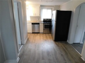 3727 Clover St in Henrietta, NY - Building Photo - Building Photo
