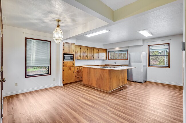 property at 33685 SE Compton Rd
