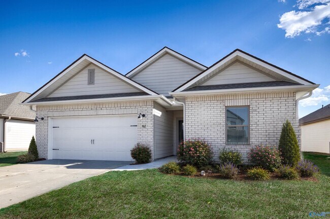 302 Allene Wy in Meridianville, AL - Building Photo - Building Photo