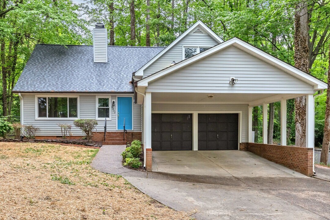 6057 Arden Dr in Clemmons, NC - Building Photo