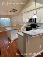 2121 E Brandywine Ln in Fresno, CA - Building Photo - Building Photo
