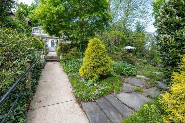 property at 32 Crescent Dr