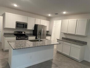 14990 Windflower Aly in Winter Garden, FL - Building Photo - Building Photo