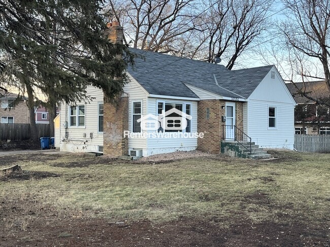 10152 Lyndale Ave S in Minneapolis, MN - Building Photo - Building Photo