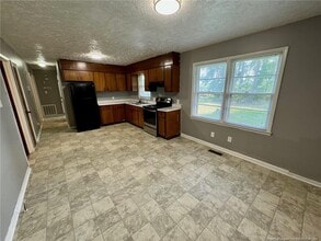 4318 Daniel McLeod Rd in Red Springs, NC - Building Photo - Building Photo