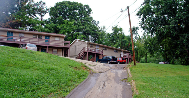 1819-1837 Elkmont Cir in Maryville, TN - Building Photo - Building Photo