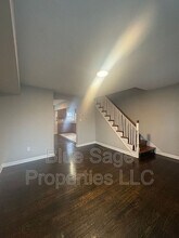 7059 Greenwood Ave in Upper Darby, PA - Building Photo - Building Photo