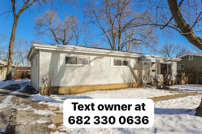 property at 712 W James St