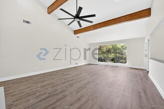 1006 Tulane Dr in Arlington, TX - Building Photo - Building Photo