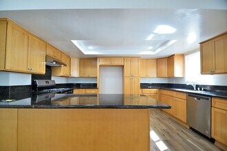 4336 W 171st St in Lawndale, CA - Building Photo - Building Photo