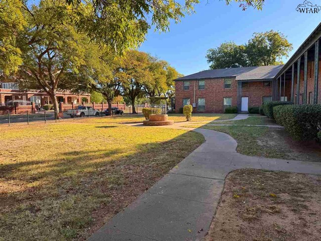 property at 1801 Rose St