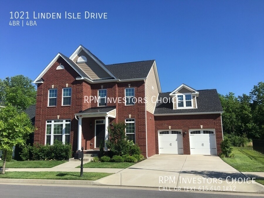 1021 Linden Isle Dr in Franklin, TN - Building Photo